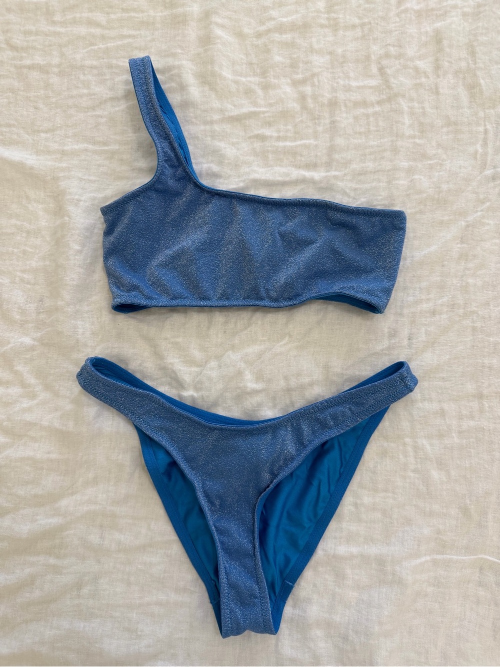 Triangl blue bikini